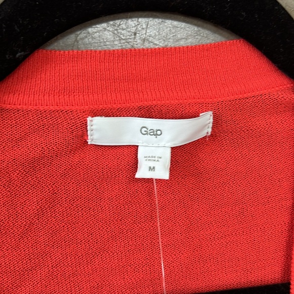 Gap knit long line button down cardigan in Coral Sz. Medium New with tags - Picture 4 of 8